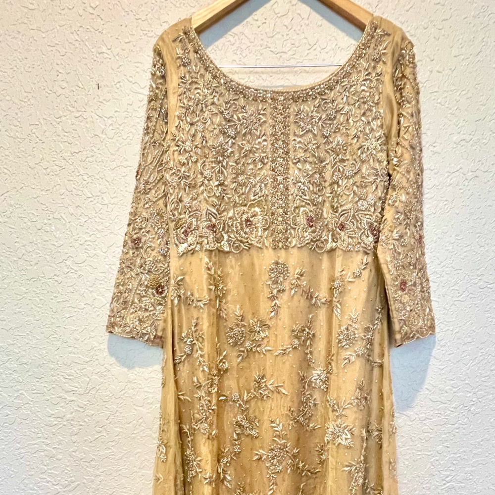 Pakistani/Indian Wedding Dress - Picture 15 of 15